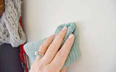 Mẹo làm sạch tường đơn giản, hiệu quả