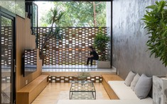 Nhà phố Vũng Tàu khoác lên mình hai lớp "vỏ" ấn tượng