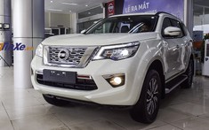 Kiếm khách mùa thấp điểm, đại lý giảm giá Nissan Terra tới hơn 100 triệu đồng