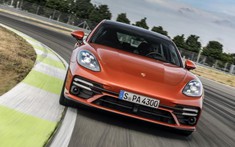 Porsche Panamera 2021 trình làng với vận tốc và khả năng tăng tốc như siêu xe