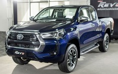 Đại lý mở cọc Toyota Hilux 2020, dự kiến ra mắt ngay trong tháng 8 này