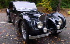 Chiếc Bugatti Type 57S Atalante 1937 cổ điển cực hiếm này có giá đắt gấp 3 lần Chiron hiện đại