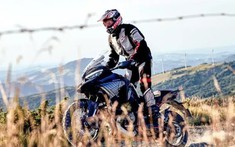 Háo hức với những hình ảnh quảng cáo đầu tiên của Ducati Multistrada V4