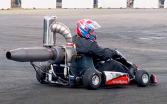 Gặp gỡ người kỹ sư chế tạo xe go kart lắp động cơ phản lực ngay tại sân nhà mình