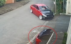 Video: Hyundai Accent độ gầm quá thấp khiến chủ xe phải tháo cản trước mỗi lần muốn lên, xuống dốc
