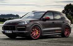 Ngắm chiếc Porsche Cayenne độ 948 mã lực, mang họa tiết màu đỏ Ruby cực ngầu
