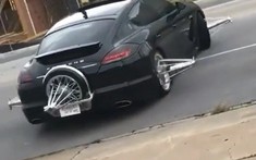 Xe sang Porsche Panamera bị chê tơi bời vì lắp bộ vành nan Swangas như chông nhọn