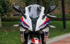 Siêu mô tô BMW S1000RR bị hãng xe Trung Quốc nhái lại và đặt tên S450RR