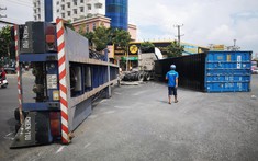 Bà Rịa - Vũng Tàu: Thùng xe container rơi xuống đường sau cú va chạm với ô tô Mitsubishi, 1 phụ nữ bị thương nặng