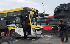Bình Dương: Xe khách tông vào đuôi xe tải trên QL1A, một người tử vong