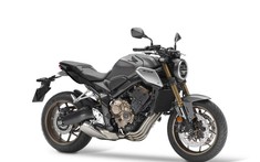 Honda CB650R 2021 được giới thiệu với phuộc mới, dáng ngồi mới thoải mái hơn