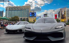 Cảnh sát hộ tống cặp đôi siêu phẩm Koenigsegg đáng "thèm khát" xuất hiện trên đường phố Thái Lan