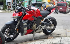 "Soi kỹ" Ducati Streetfighter V4 giá hơn 1 tỷ đồng của biker Nha Trang mới tậu