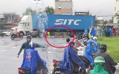 Đà Nẵng: Người đàn ông tử vong thương tâm bên cạnh xe container