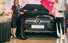 Tương tự như Quang Hải, Văn Hậu cũng chọn mua Mercedes-Benz GLC 300 giá gần 2,4 tỷ đồng