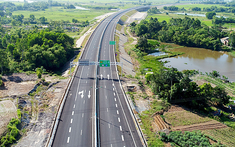 Xây cao tốc Vân Phong - Nha Trang nối 3 vùng kinh tế trọng điểm