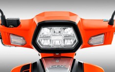 Diện kiến "Honda Dream" phiên bản Thái Lan với trang bị đèn LED và đồng hồ kỹ thuật số