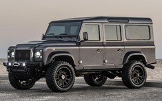 Land Rover Defender "Summit Series" - Xe cổ độ động cơ mạnh 650 mã lực, đắt gấp vài lần xe đời mới