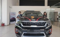 Cận cảnh Kia Seltos Anniversary Edition 2020 tại đại lý, thiết kế nổi bật hơn