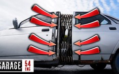 Hài hước người Nga thử nghiệm tự chế xe 4 cửa với khớp nối lò xo ở giữa