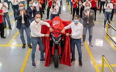 Ducati Multistrada V4 là xe Adventure Touring mạnh mẽ nhất thế giới