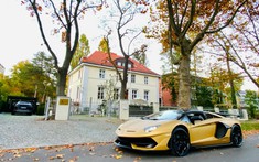 Ngoài Lamborghini Aventador SVJ Roadster, doanh nhân Việt còn sở hữu Lamborghini Urus "vạn người mê"