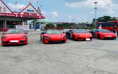 Dàn siêu xe bắt "trend" 2 tông màu đỏ-đen đẹp mắt của những người yêu xe Sài thành