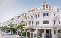 Giá nhà liền thổ lập đỉnh mới, cơ hội nào cho nhà đầu tư?