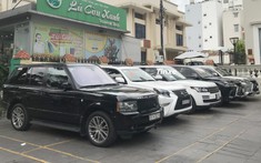 Không chỉ có xe siêu sang, Phan Thành đi hỏi vợ còn huy động dàn xe SUV chục tỷ đồng