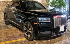 Rolls-Royce Cullinan đầu tiên về Đồng Nai, có vẻ như mẫu SUV siêu sang đã quá thịnh hành tại Việt Nam