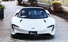 Vẻ đẹp của cực phẩm McLaren Speedtail 3 chỗ ngồi mới đến Nhật Bản trước khi gặp tai nạn