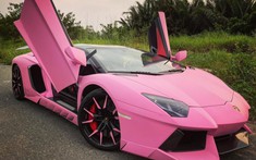 Cô gái Sài thành tậu siêu xe Lamborghini Aventador LP700-4 "vạn người mê"