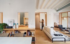Thiết kế nội thất tinh tế và lạ mắt trong căn hộ 93m2