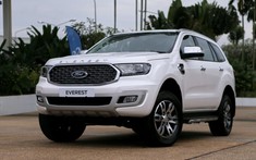 Đại lý đồng loạt chào bán Ford Everest 2021 với giá không đổi, hứa hẹn “khuyến mãi đậm sâu”