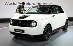 Honda e trở thành mẫu ô tô Nhật Bản đầu tiên nhận giải "Xe của năm" tại Đức