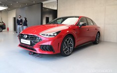 Cận cảnh thiết kế "bằng xương, bằng thịt" của Hyundai Sonata N Line 2021 - sedan hạng D khiến người Việt "phát thèm"