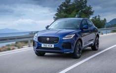 Jaguar E-Pace 2021 ra mắt với nhiều cải tiến, sẵn sàng cạnh tranh với Audi Q3 và BMW X1