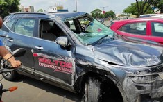 Xem hình ảnh chiếc Kia Seltos bị vò nát sau tai nạn, kẻ chê xe vỏ mỏng, người lên tiếng bênh