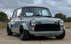 Chiếc Mini cổ điển độ động cơ Honda Civic Type R này xứng đáng được gọi là "tên lửa tí hon"