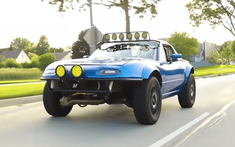 Chiếc Mazda MX-5 Miata độ gầm cao, lắp động cơ Subaru và AWD này là cỗ máy đi được mọi nơi