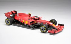 Mô hình xe đua Ferrari F1 cực tinh xảo này có giá bán cao phát sợ