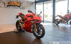 Siêu mô tô Ducati Panigale V4 S 2020 chào biker Việt với giá 945 triệu đồng