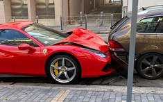 Dân mạnh tranh cãi gay gắt vụ Ferrari 488 GTB bị "kẹp chả" giữa Maserati Levante và Volkswagen Golf