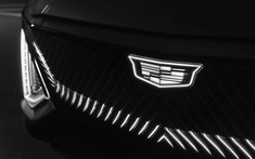 150 đại lý Cadillac quay lưng với tập đoàn GM vì không muốn bán xe điện