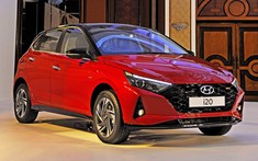 Hatchback cỡ nhỏ Hyundai i20 2021 vừa ra mắt đã bán chạy như tôm tươi
