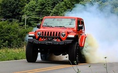 Chiếc Jeep Wrangler 2 cửa độ động cơ Demon V8 mạnh 808 mã lực này sẽ khiến siêu xe phải hít khói