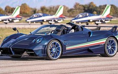 Pagani Huayra Tricolore - Siêu xe bản giới hạn 3 chiếc, giá 155 tỷ đồng chính thức ra mắt