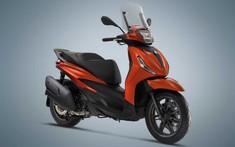 Xe ga cao cấp Piaggio Beverly 2021 ra mắt với động cơ được nâng cấp, ngoại hình mới mẻ hơn
