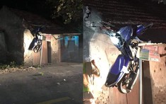 Xe côn tay Yamaha Exciter bay lên nóc nhà trong vụ tai nạn hi hữu tại Hải Dương