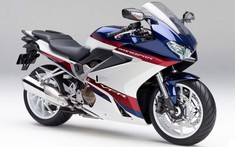 Siêu mô tô trang bị động cơ V4 của Honda có thể ra mắt vào năm 2023?